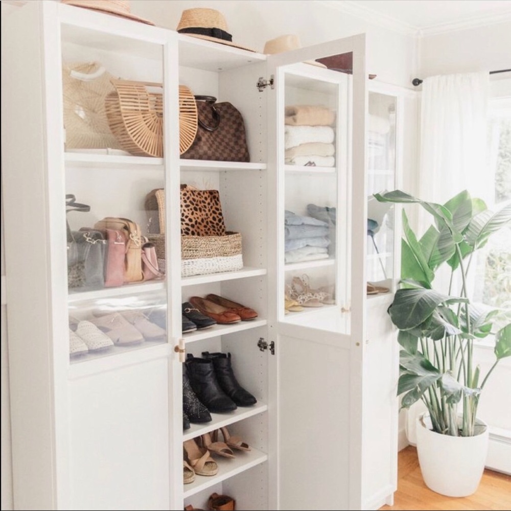 â˘CLOSET INFORMATION⢠- Picture 1 of 1